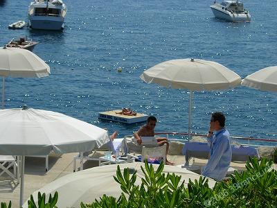 華やかなコートダジュールの夏社交